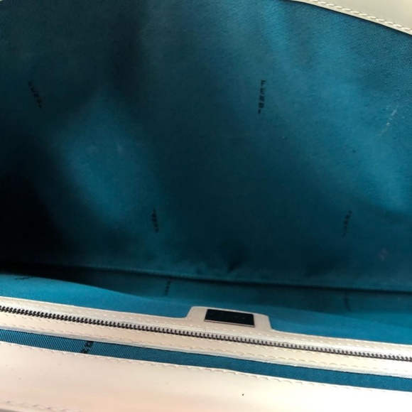 Fendi Large Creme Patent Leather Shoulder Bag - Picture 7 of 8